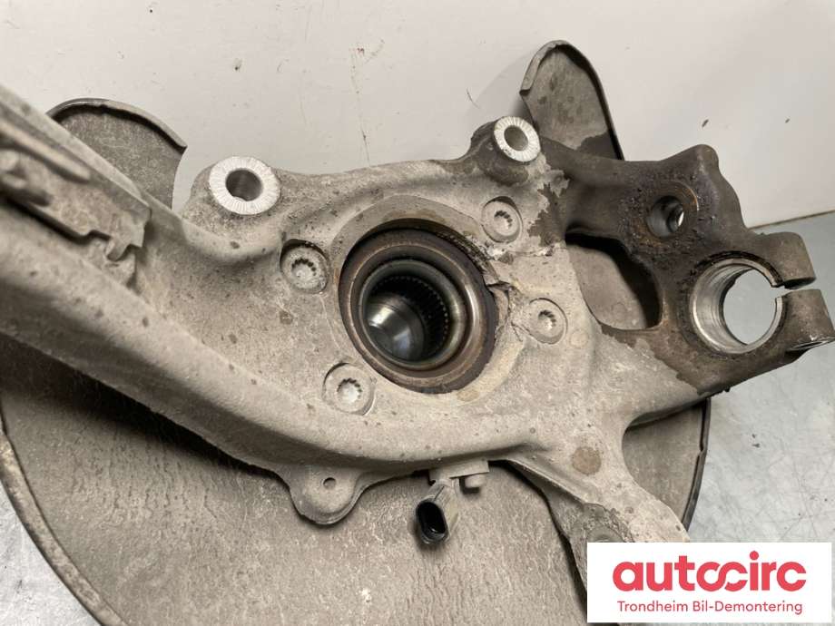 Hjulspindel høyre foran til Audi A6, Allroad 2015-2019 (Type III, Fase 2) (C7) (C7) (4G0407254B|)