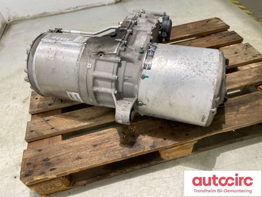 Motor elbil foran til Mercedes B-Klasse, electric drive 2014-2018 (W242) (W242) (A2423403401|A2423403801| A2423404201|)