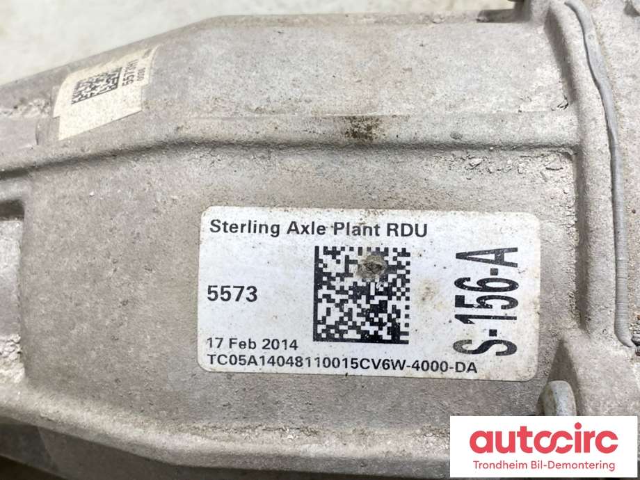 Kardang klokke bak til Ford Kuga 2013-2019 (2629518|RMCV6W4000DB| 2629518)