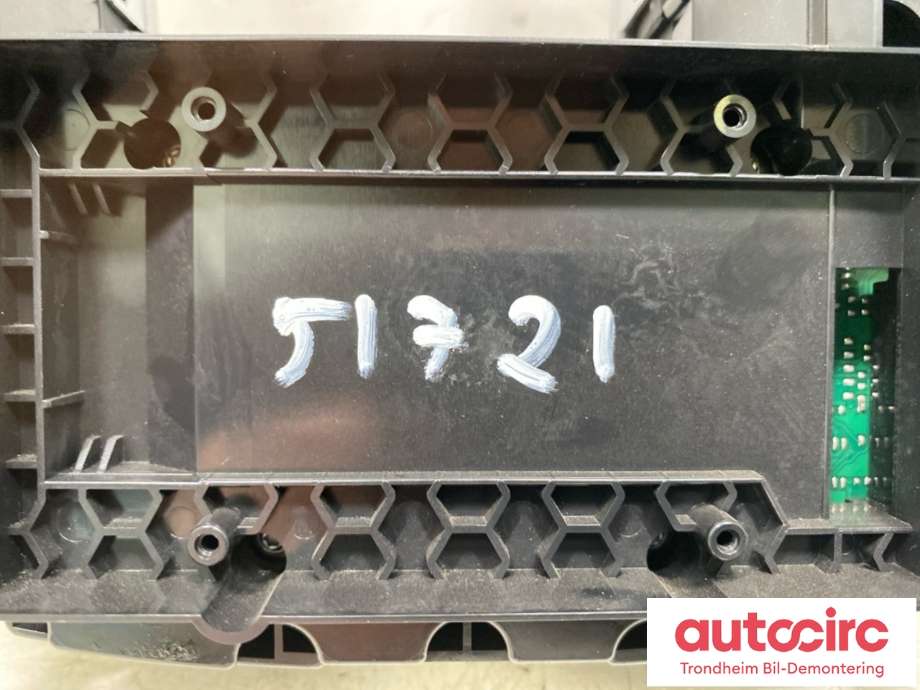 Bilstereo betjeningspanel til Audi A6 2011-2014 (Type IV, Fase 1) (C7) (C7) (AUDI|4G1919610B|)