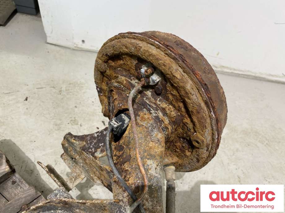Bakstilling til Toyota Yaris 2006-2009 (Type II, Fase 1) (42110-0D140|42110-0D141|)