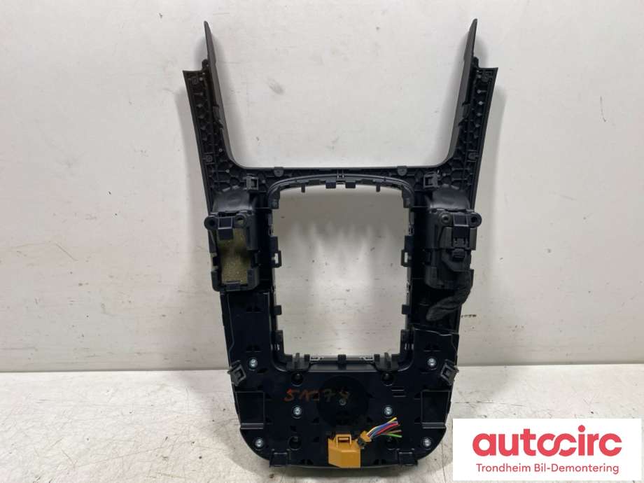 Bilstereo betjeningspanel til Audi A4 2007-2014 (Type IV) (B8) (B8) (AUDI/VW|8T0 919 611 WFX|)