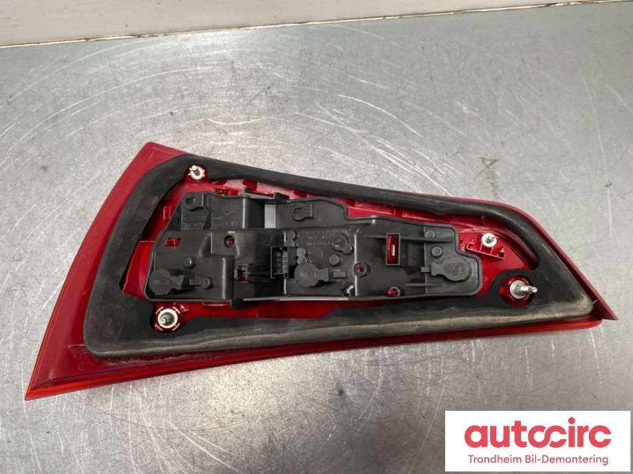 Baklykt venstre til Audi A1 2010-2014 (Type I, Fase 1) (8X0 945 093 D|)