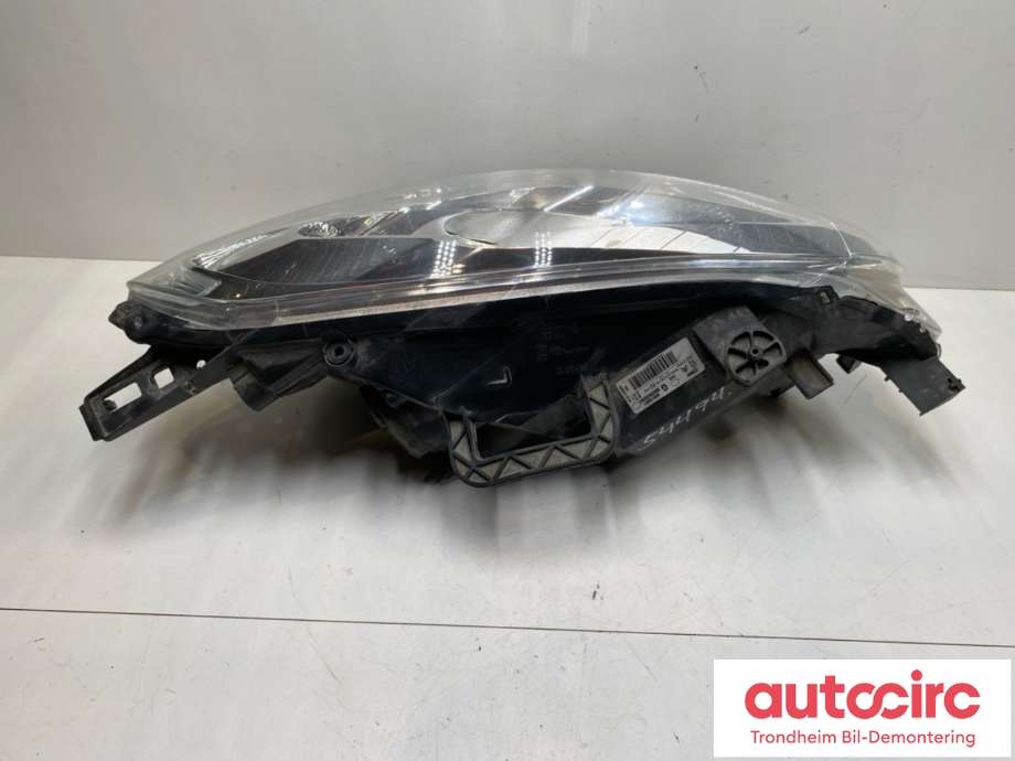 Frontlykt venstre halogen til Peugeot Partner 2015-2019 (Type II, Fase 2)  (6208K6|)