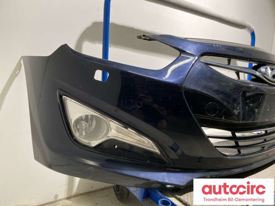 Støtfanger foran til Hyundai i40 2012-2017 (HYUNDAI|86550 3Z010|)