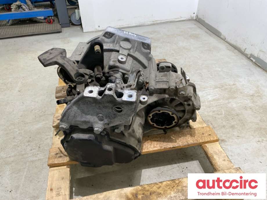 Girkasse manuell til Toyota Corolla 2002-2007  (30300-02080|30300-12A03|)