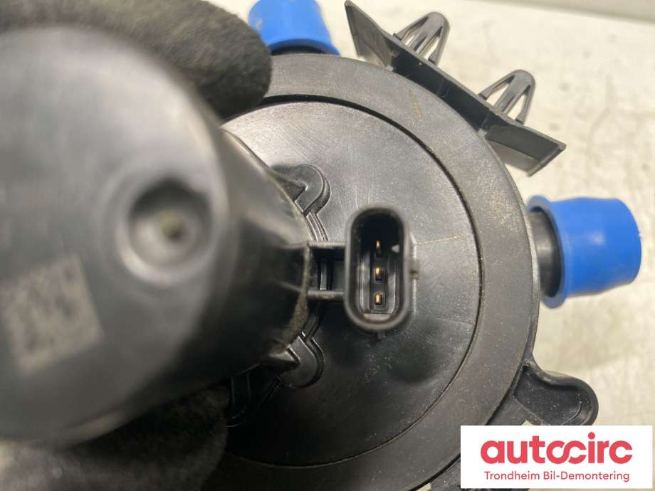 Vannpumpe elektrisk til Ford Mustang Mach-e 2020-->>  (2502020|LU5A-8C508-AE|)