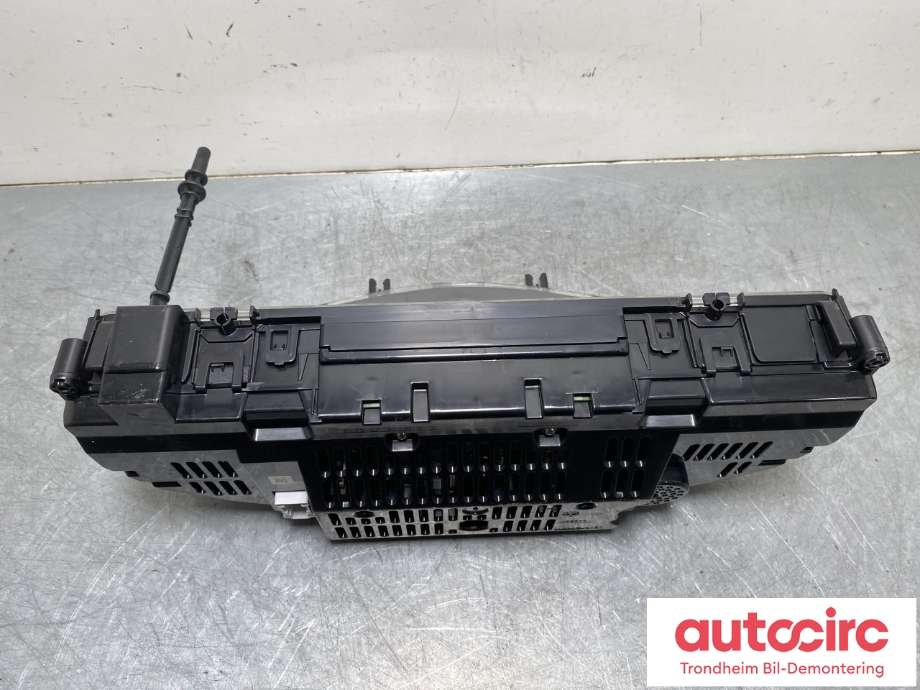 Instrumentpanel til Mercedes E-Klasse 2009-2013 (Fase 1) (W212) (W212) (A2129004113|)