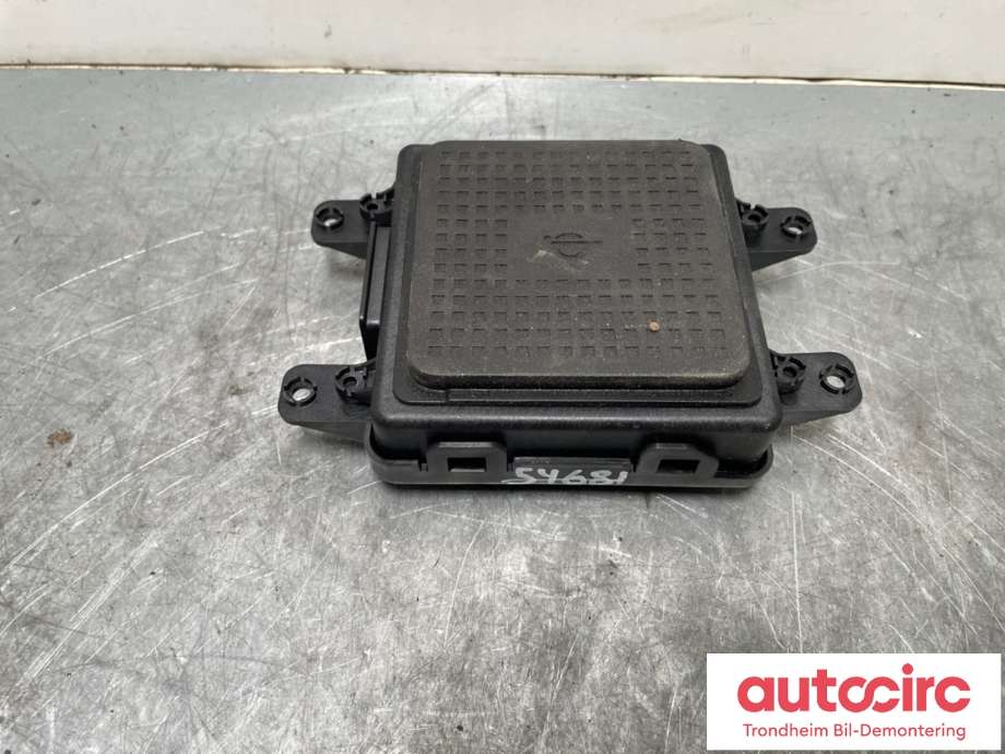Dashbord trådløs mobillader til Hyundai Ioniq 6 2023-->>  (95560-KL002|95560-KL001NNB|)