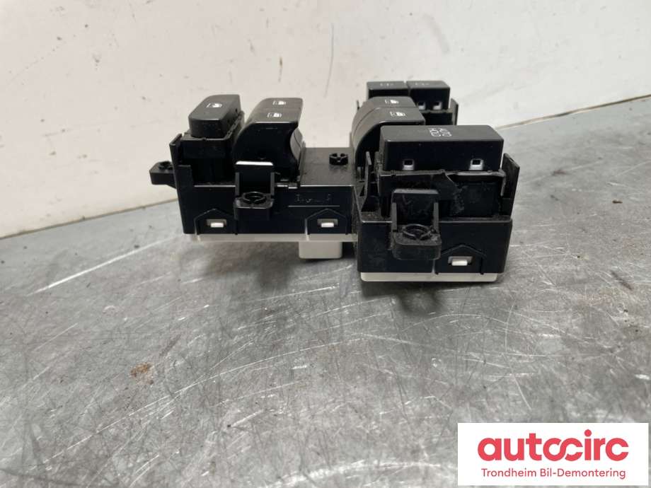 Bryter ruteheis til Hyundai Ioniq 6 2023-->>  (93571-KL422|93571KL422UFD|)