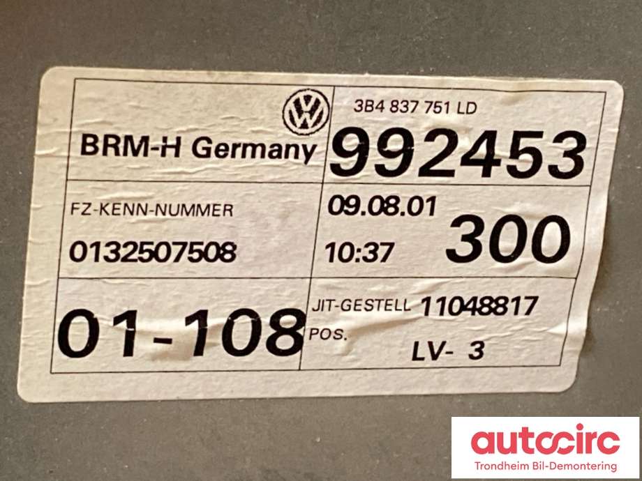 Ruteheis venstre foran til VW Passat 2001-2005 (B5,3BG) (B5,3BG) (3B1837461|3B4837751LD|)