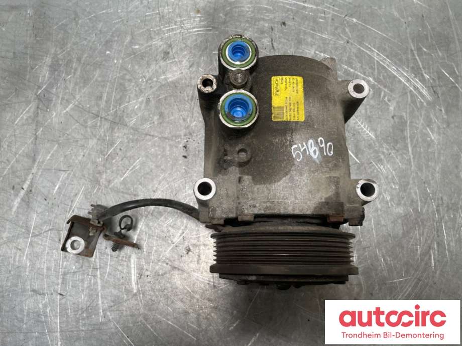 Aircondition kompressor til Ford Fiesta 2008-2012 (Type VI, Fase 1) (8V51-19D629-DF|8V51-19D629-DG|1767718)