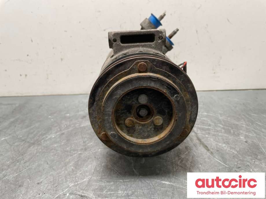 Aircondition kompressor til Ford Focus 2011-2014 (Type III, Fase 1)  (CV61-19D629-FC|DV61-19D629-FG|2100870| 2414013)