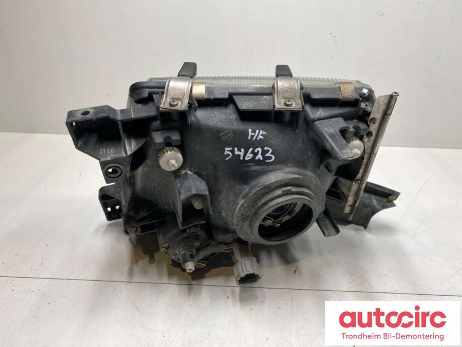 Frontlykt høyre halogen til Nissan Patrol 1998-2004 (Fase 1) (Y61) (Y61) (26010VB526|26010VB505|)