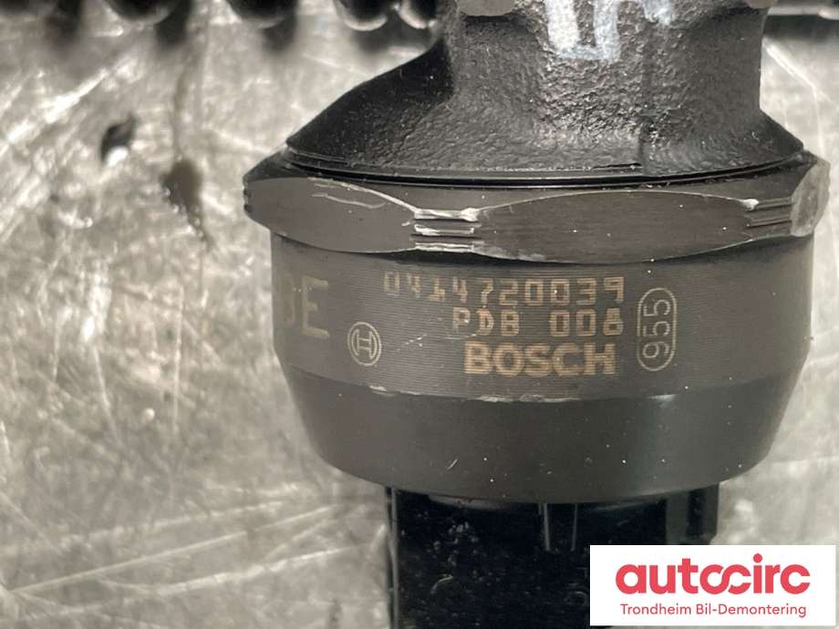 Dyse innsprøyting diesel til VW Passat 2001-2005 (B5,3BG) (B5,3BG) (038130073AL|0414720039|)