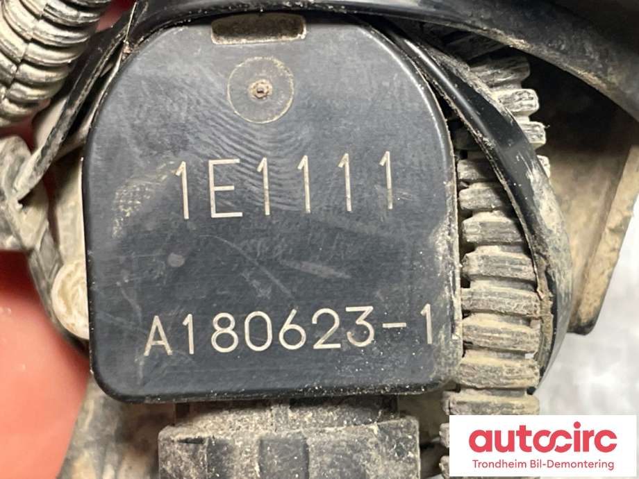 Sensor nivå, høyre foran til Mitsubishi Outlander 2010-2012 (Type II, Fase 2)  (8651A095|)