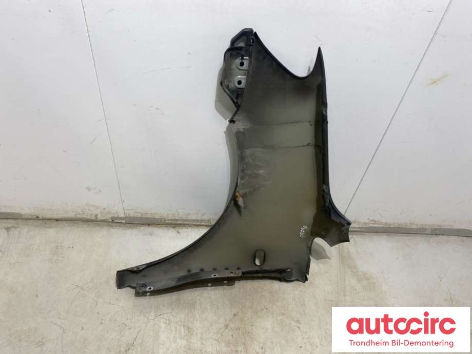 Skjerm høyre foran til VW Caddy 2010-2015 (Type III, Fase 2)  (2K5 821 022|)