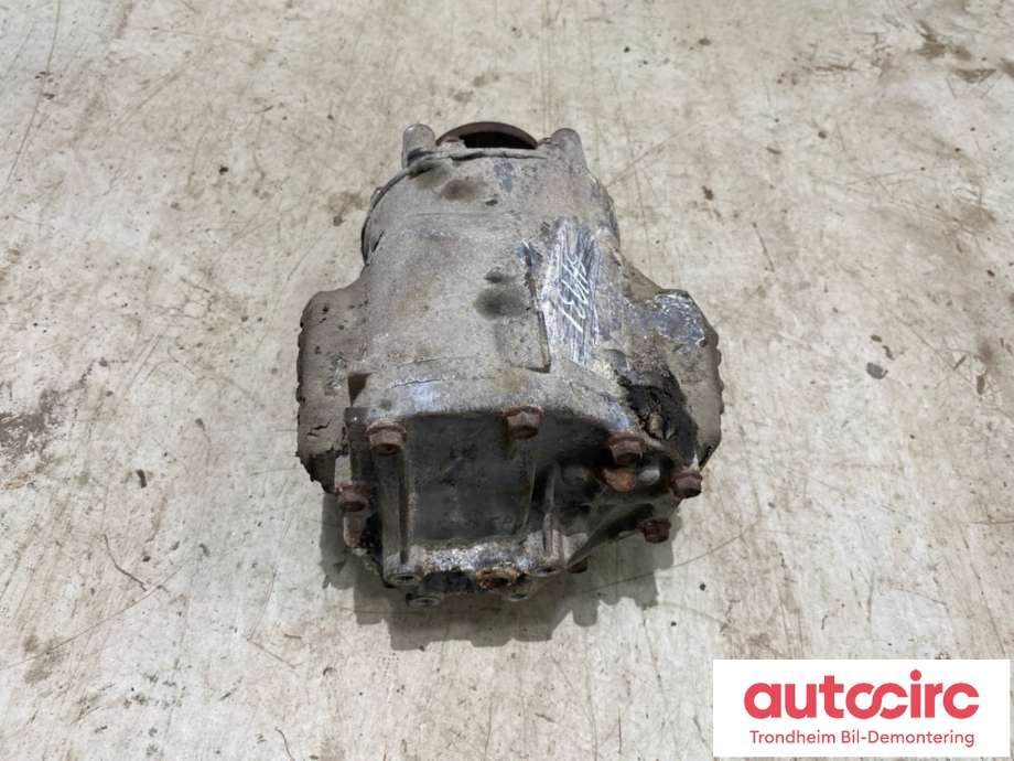 Kardang klokke bak til Suzuki Liana 2004-2010 (Fase 2)  (2745165G00|)