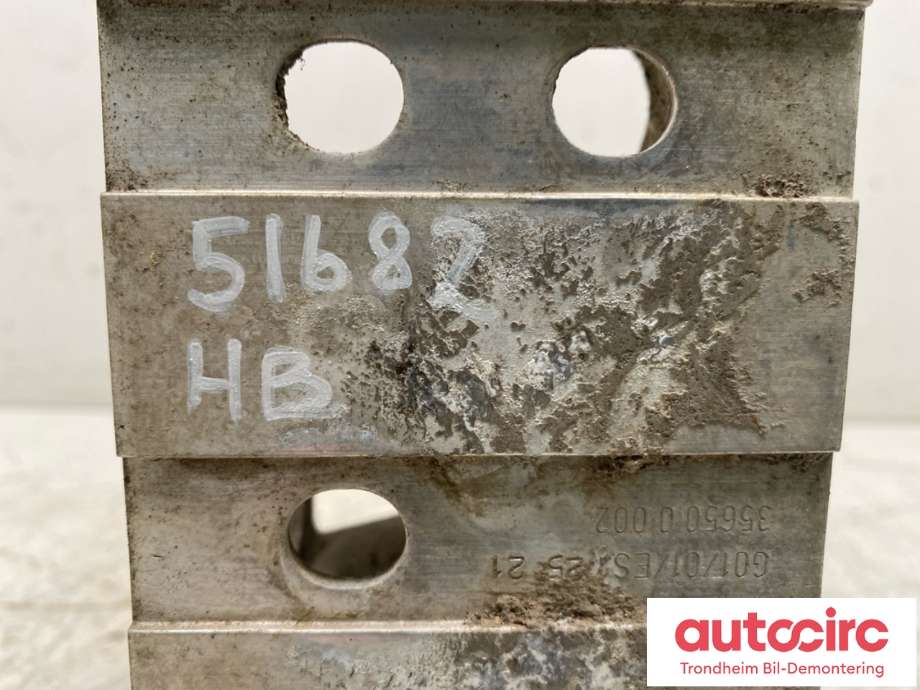 Diverse deler til Audi e-tron GT 2021-->>  (9J1 804 696|)