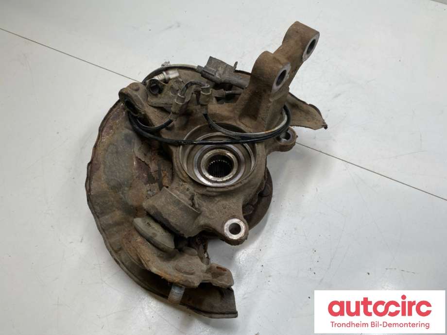Hjulspindel venstre foran til Toyota Avensis 2003-2008 (Type II) (4321205060|)
