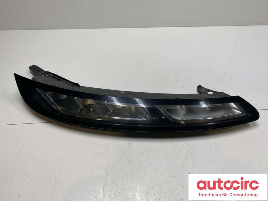 Kjørelys led høyre foran til Citroën C4, Cactus, 2014-2017 (Fase 1)  (9800910680)