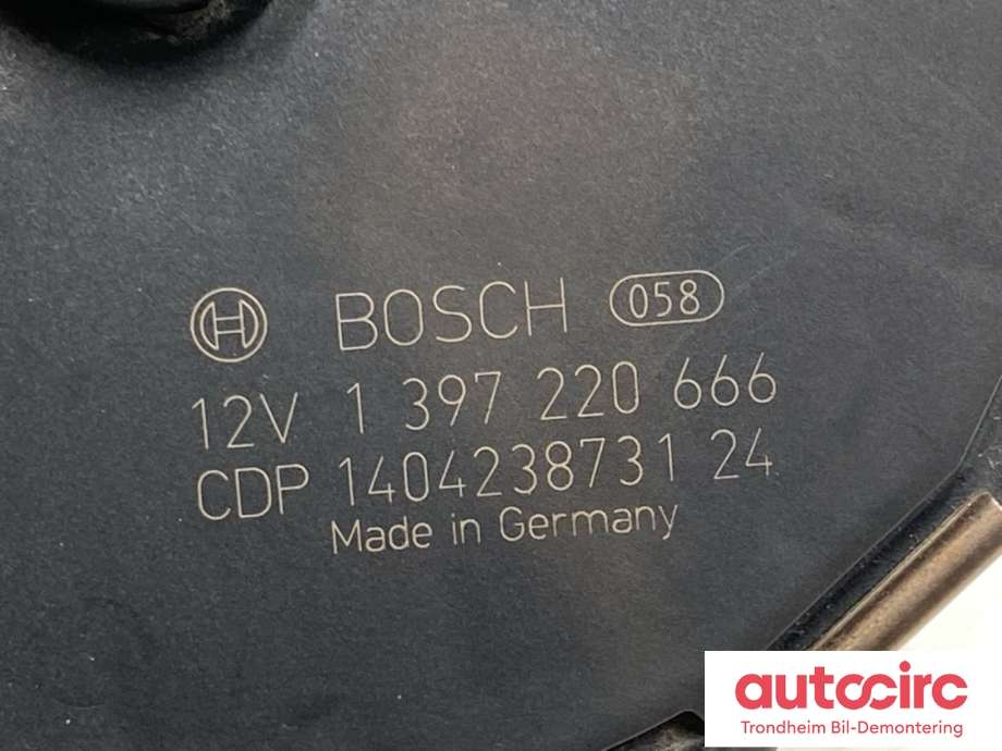 Viskermotor frontrute til Mercedes E-Klasse 2013-2016 (Fase 2) (W212) (W212) (A2128201240|)