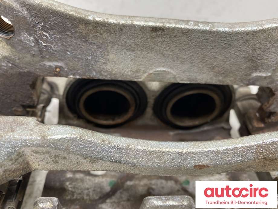 Bremsecaliper høyre foran til Subaru Solterra 2022-->>  (4773042130|4772142130|)