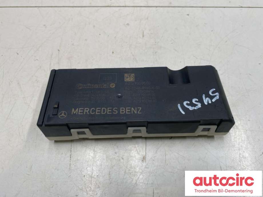 Styreenhet elektrisk bakluke til Mercedes EQC, 2019-->>  (A2139000500)
