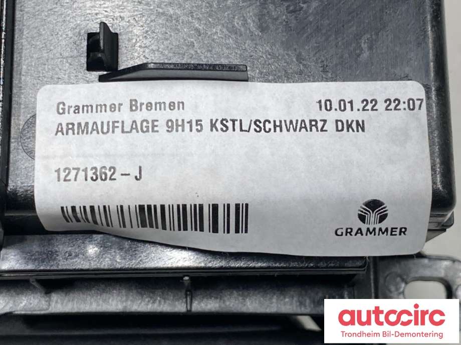 Sete armlene lokk til Mercedes EQC 2019-->>  (A2056808804|A20568088049H15|)