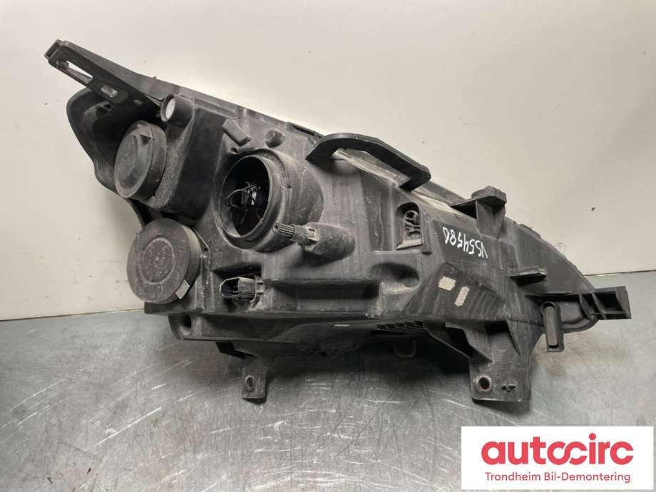 Frontlykt venstre halogen til Peugeot Partner 2015-2019 (Type II, Fase 2)  (9682828280|6208K6|)