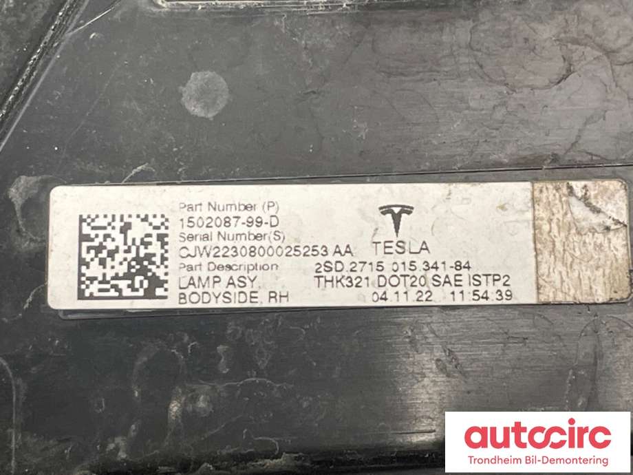 Baklykt høyre ytre til Tesla Model Y 2021-2024 (Type I)  (1502087-99-D|1502087-00-D|)