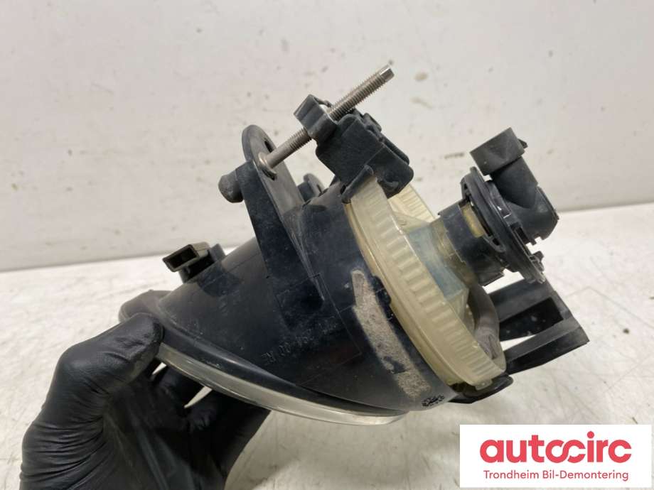 Tåkelykt høyre foran til VW Passat 2005-2010 (B6) (B6) (HELLA|3C0 941 700 B|)
