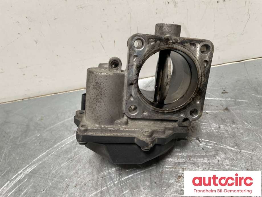 Spjeldhus til Hyundai i40 2012-2017 (35100-2A900|)