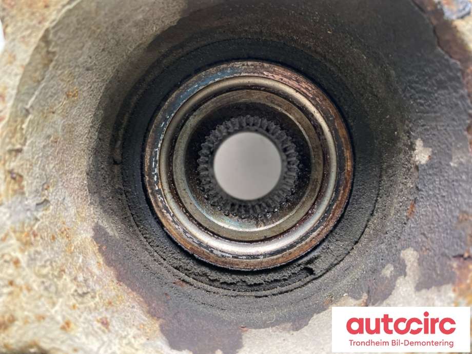 Hjulspindel venstre foran til VW Transporter / Caravelle 1990-2003 (T4) (T4) (7D0 407 257 A|)