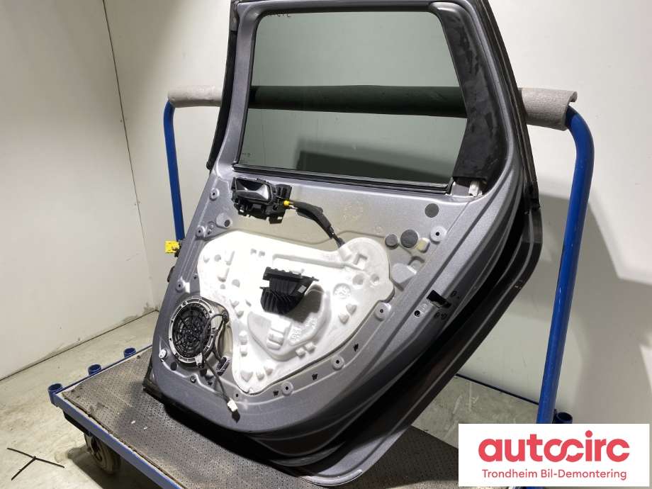 Dør høyre bak til Peugeot 308 2013-2021 (Type II) (9805267480|)