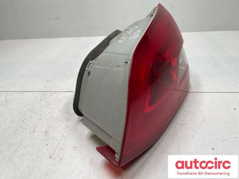 Baklykt høyre indre til Peugeot 308 2013-2021 (Type II)  (9678094880|)