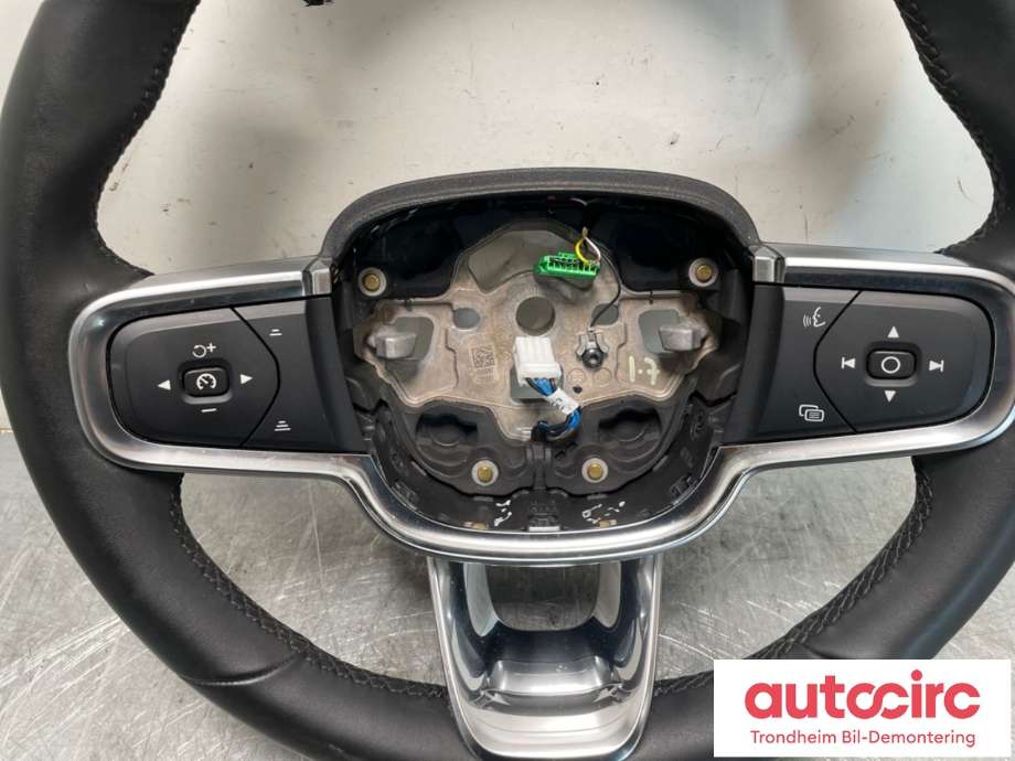 Ratt til Volvo XC40 2018-2024  (31690983|)