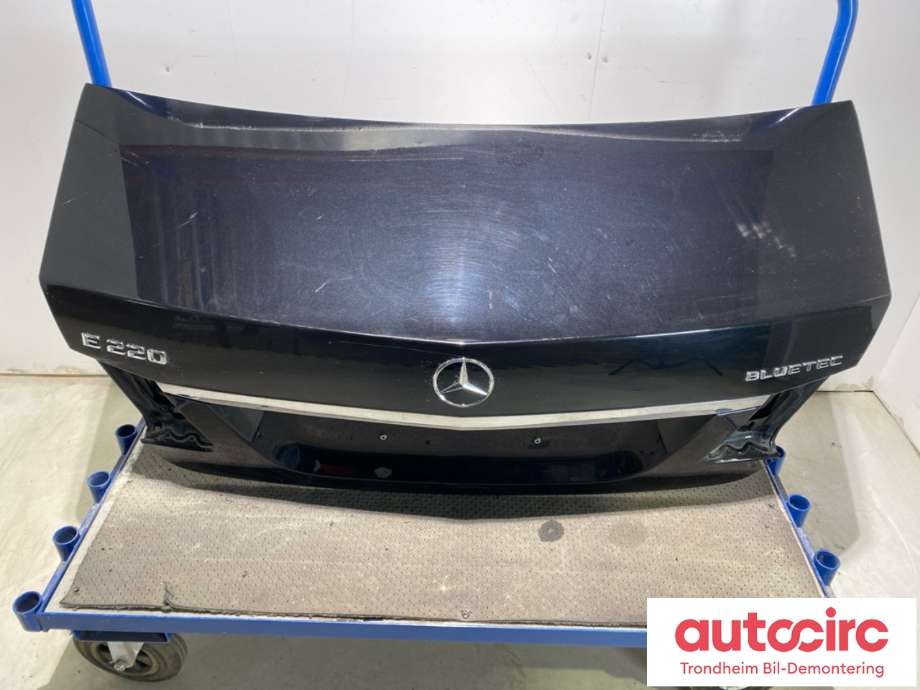 Bakluke sedan til Mercedes E-Klasse 2013-2016 (Fase 2) (W212) (W212) (A2127500975|)
