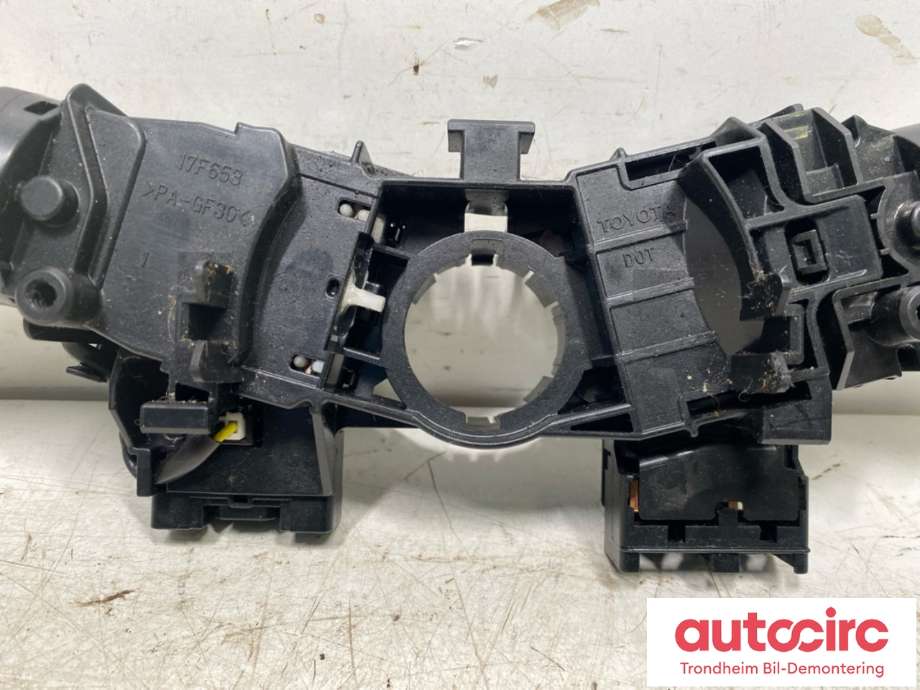 Bryter combi til Toyota Hilux 2006-2011  (8414052171|846520K061|)