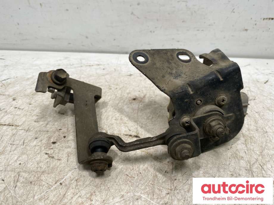 Sensor nivå, høyre foran til Toyota Avensis 2003-2008 (Type II)  (8940520020|)