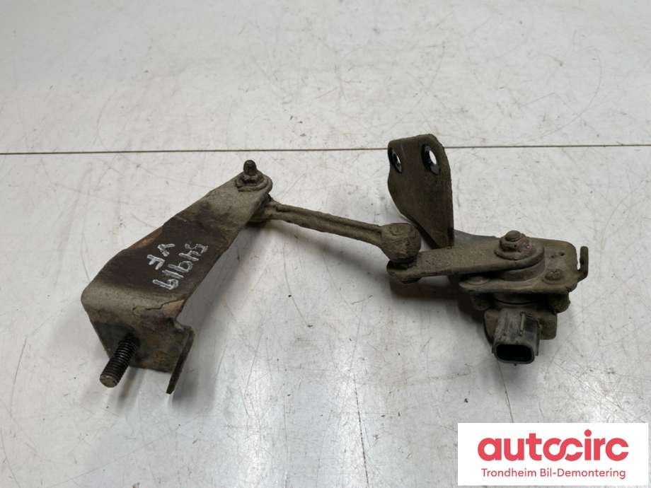 Sensor nivå, venstre foran til Suzuki Grand Vitara 2005-2015 (Type III) (3864065J00|)