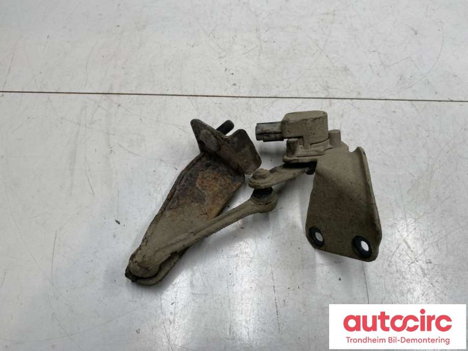 Sensor nivå, venstre foran til Suzuki Grand Vitara 2005-2015 (Type III) (3864065J00|)