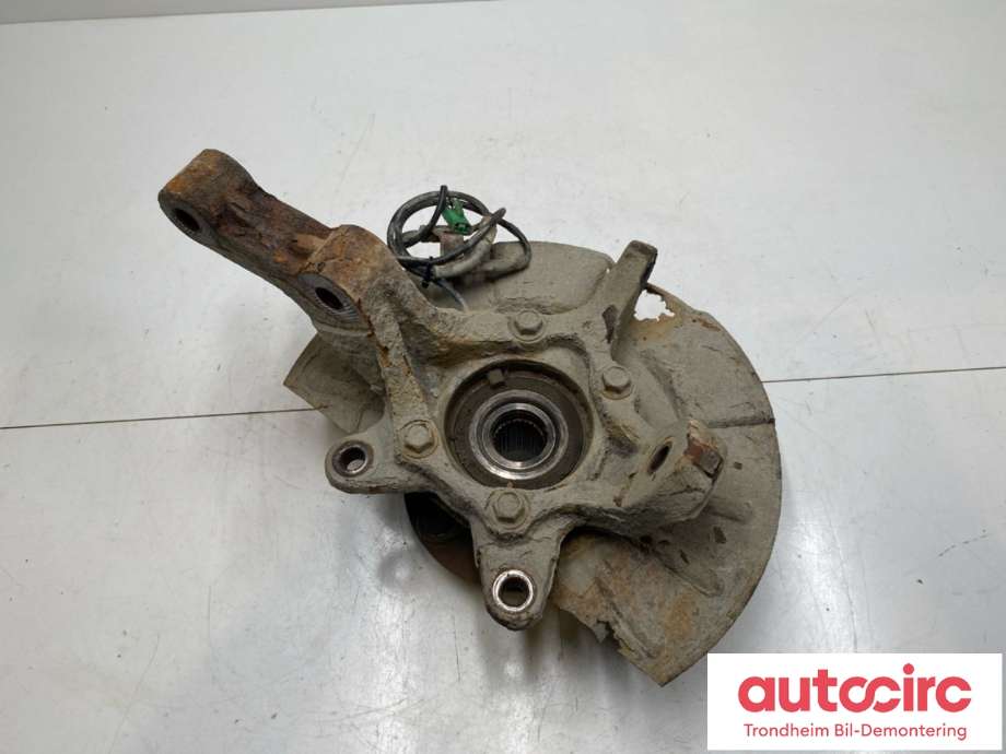 Hjulspindel venstre foran til Suzuki Grand Vitara 2005-2015 (Type III) (4515165J00|)