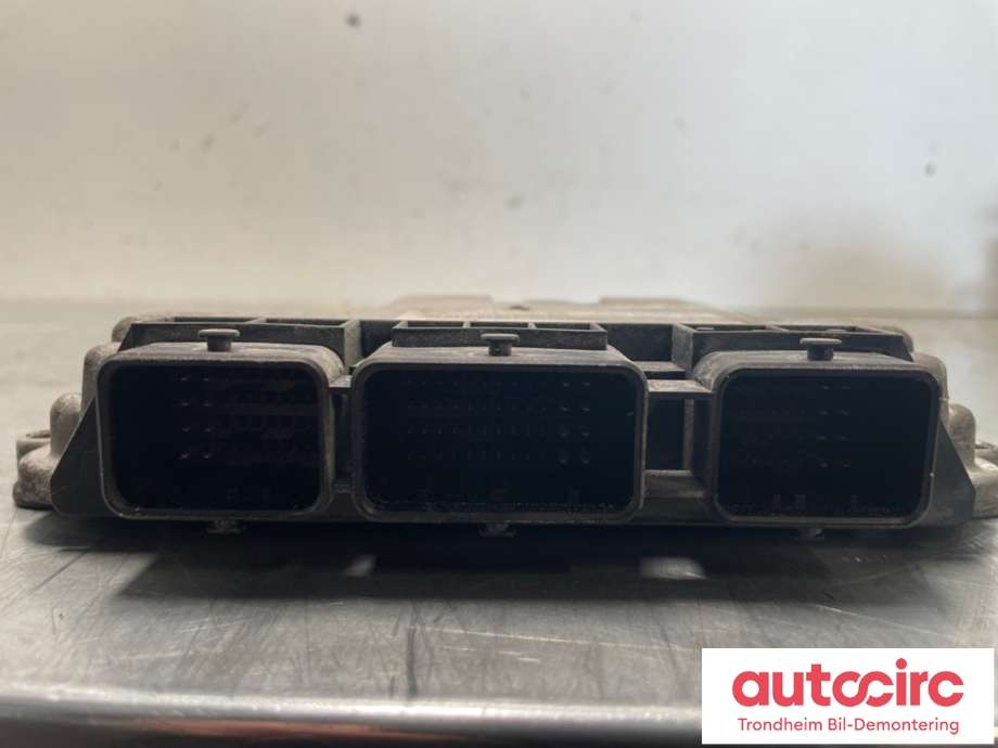 Styreenhet motor til Opel Vivaro A 2006-2014  (8200546983|93857998|93861375)