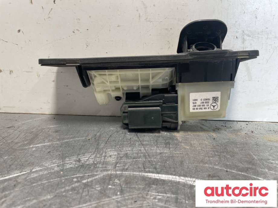 Bakluke/bakdør håndtak til Mercedes Vito 2014-->> (W447) (W447) (A1667500993|)