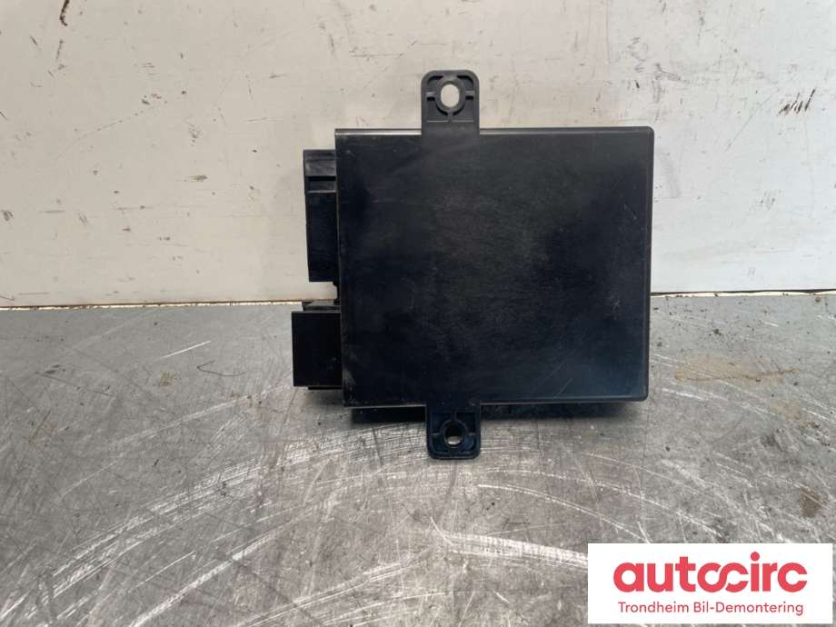 Styreenhet diverse til Mercedes Vito 2014-->> (W447) (W447) (A4479006510|A4479002219|)
