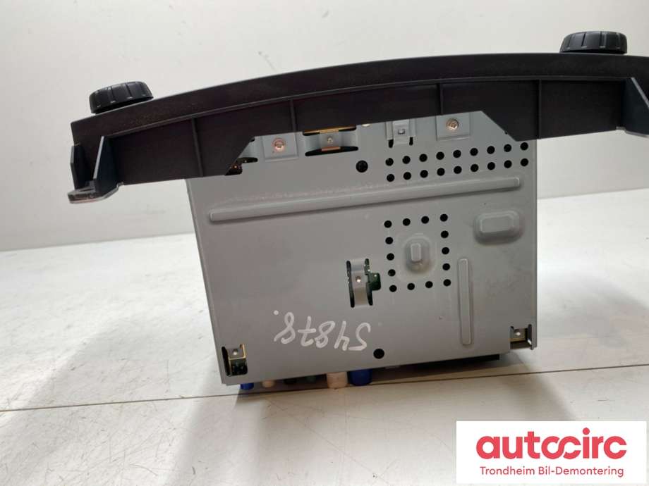 Bilstereo navigasjon skjerm til Mercedes Vito 2014-->> (W447) (W447) (A4479009522|)