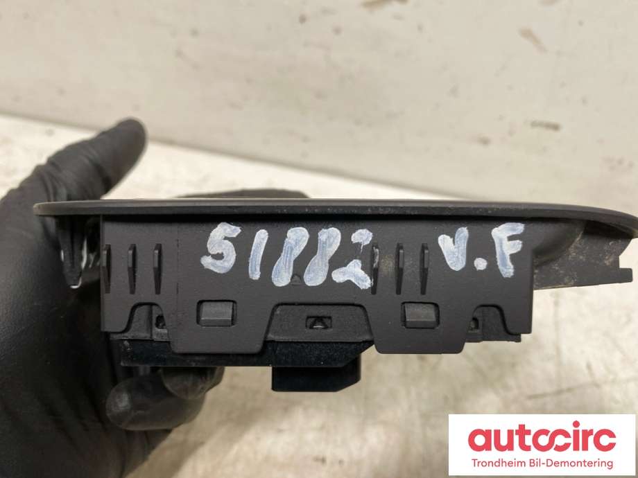Bryter ruteheis førerdørspanel til Opel Zafira Tourer 2012-2018  (TRW|13305011|)