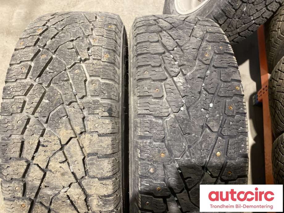 Hjulsett aluminium vinter til Ford Transit Custom 2013-2023 (Type I)  (215/65R16|16|PROD: 2121|PIGGDEKK)