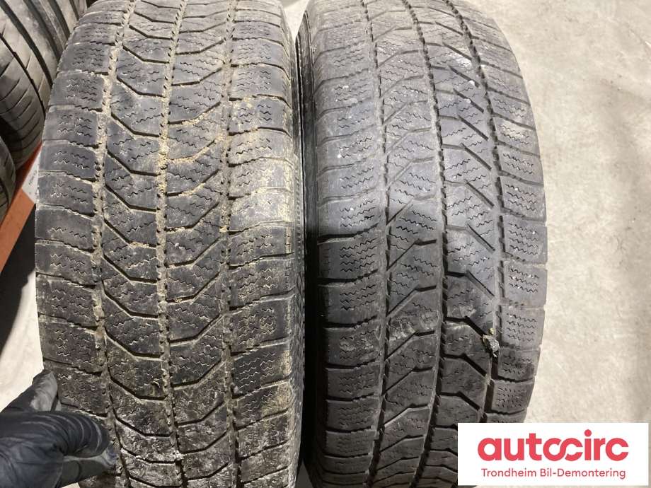 Hjulsett aluminium vinter til Mercedes Vito 2014-->> (W447) (W447) (215/60R17|17|PROD: 3121|PIGGFRI)